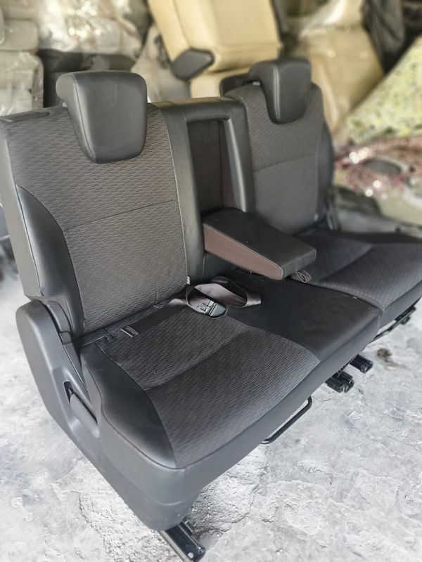 Jok Ertiga XL7